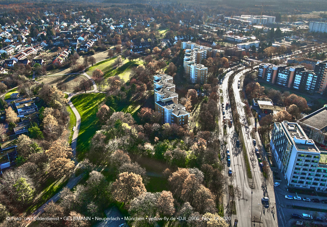 18.11.2020 - Marx-Zentrum und Wohnanalge Karl-Marx-Ring 52-62 in Neuperlach